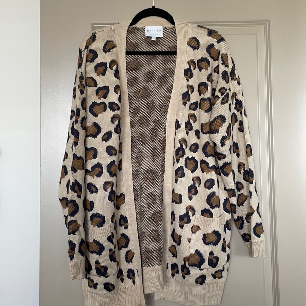 NWOT Boutique leopard oversized cardigan